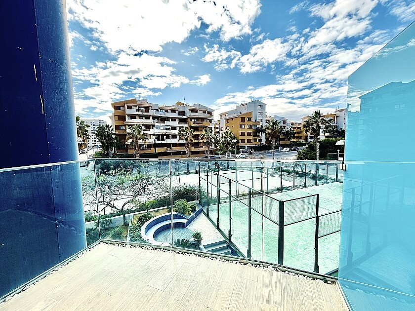 Appartement te koop in Punta Prima | 2 slaapkamers H5456278