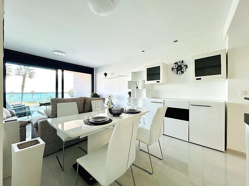 Appartement te koop in Punta Prima | 2 slaapkamers H5456278
