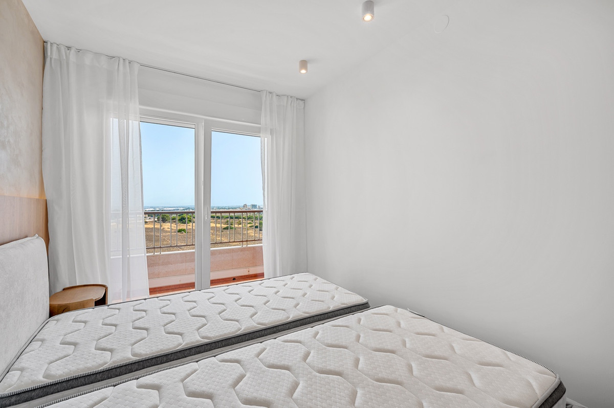 Appartement te koop in Punta Prima | 2 slaapkamers H5459770