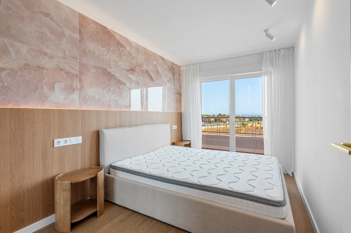 Appartement te koop in Punta Prima | 2 slaapkamers H5459770