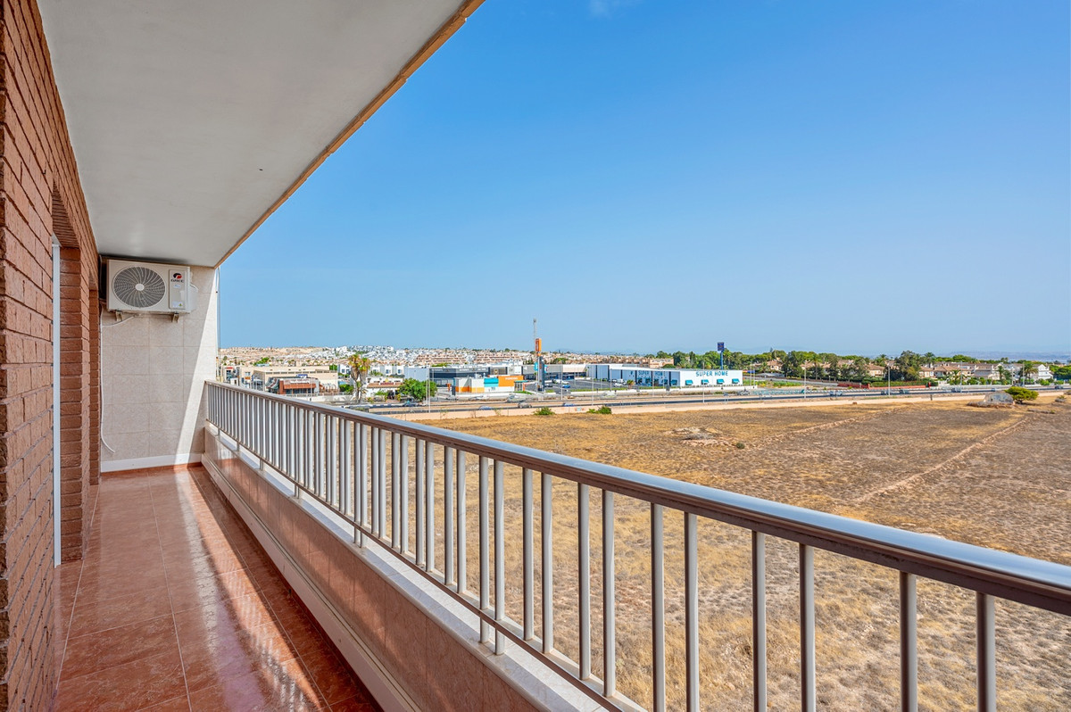 Appartement te koop in Punta Prima | 2 slaapkamers H5459770