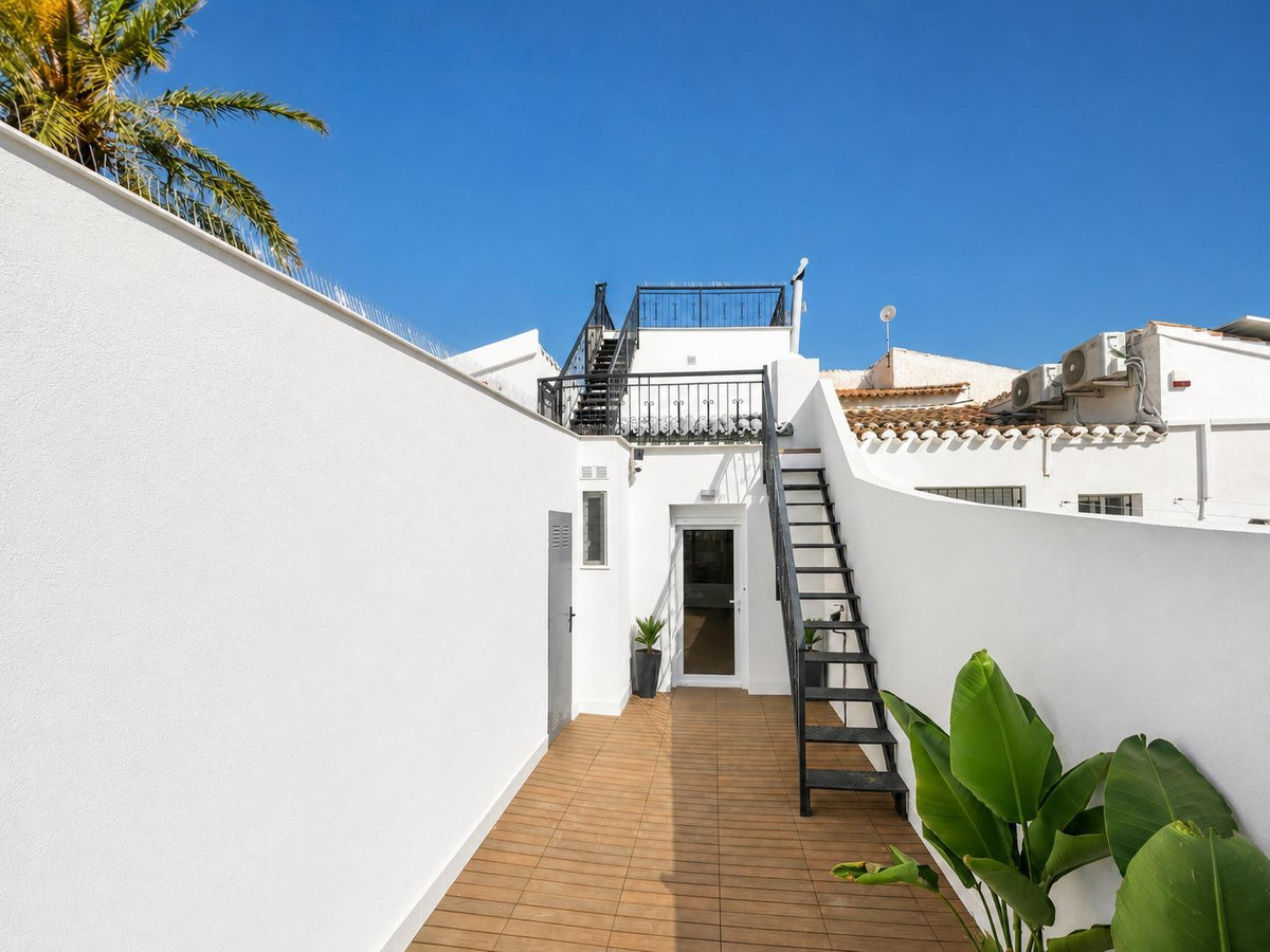 Property main view 33