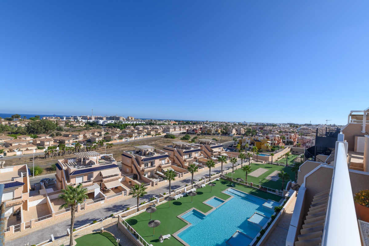 Penthouse te koop in Punta Prima | 2 slaapkamers H5497030
