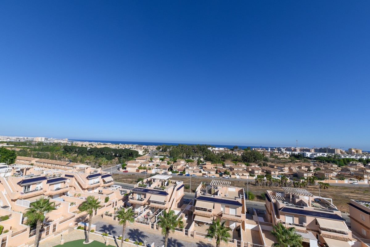 Penthouse te koop in Punta Prima | 2 slaapkamers H5497030