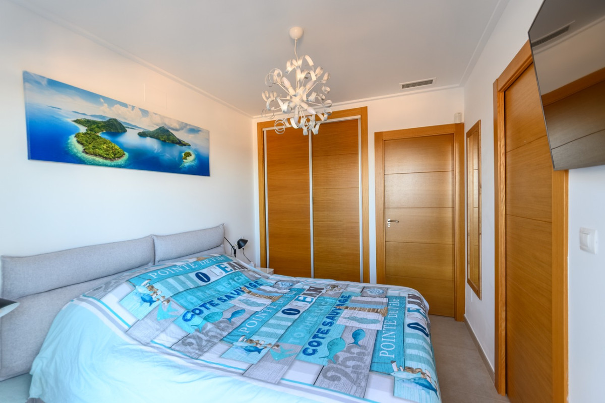 Penthouse te koop in Punta Prima | 2 slaapkamers H5497030