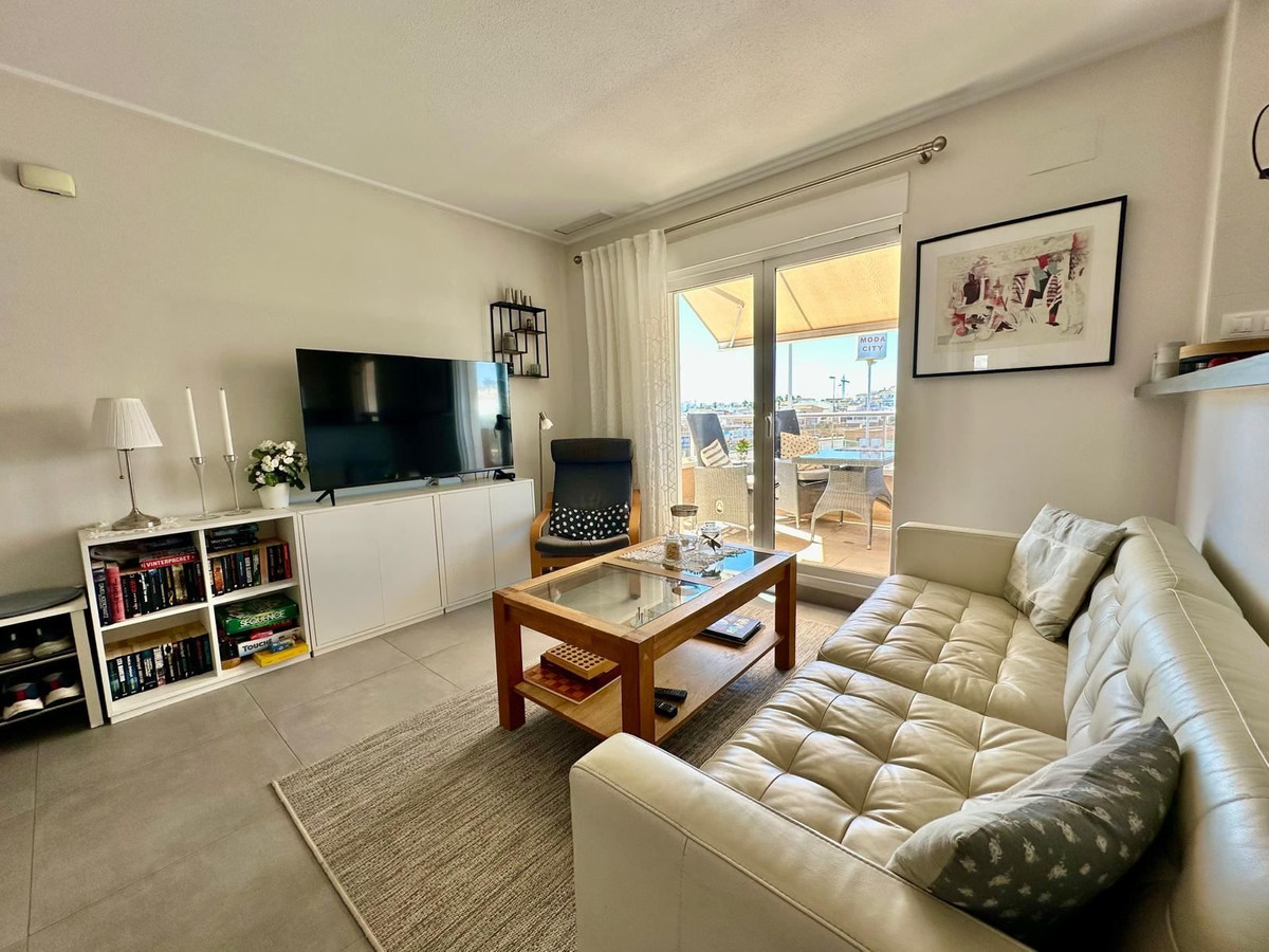 Appartement te koop in Punta Prima | 2 slaapkamers H5497039