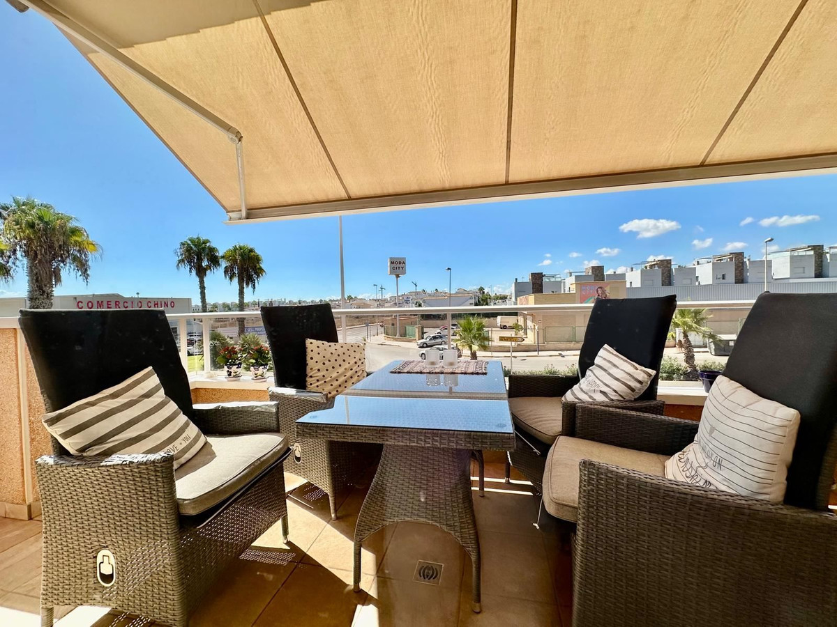 Appartement te koop in Punta Prima | 2 slaapkamers H5497039