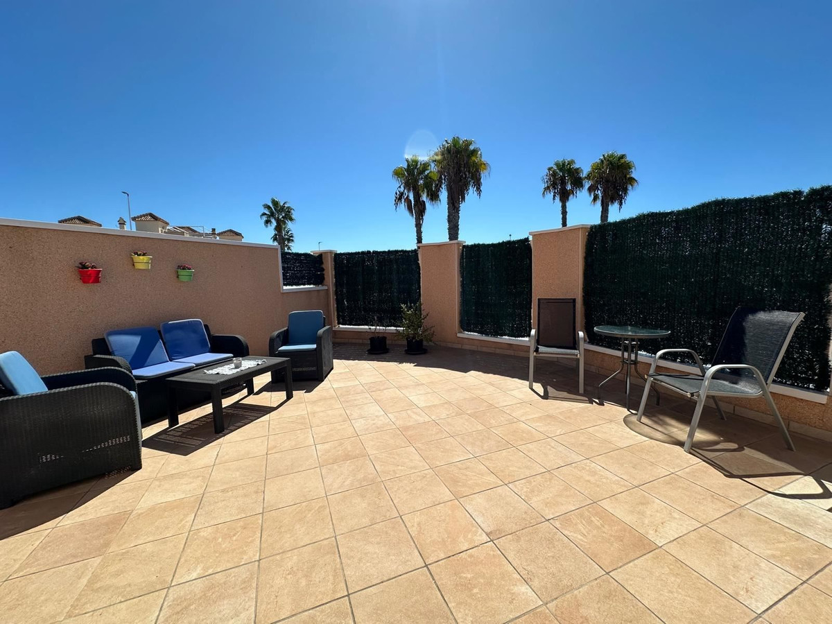 Appartement te koop in Punta Prima | 2 slaapkamers H5497039