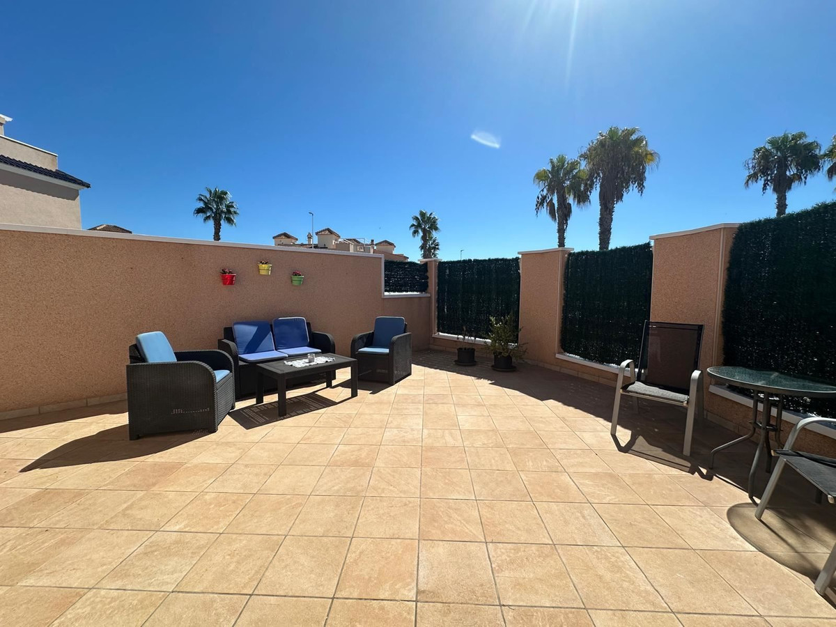 Appartement te koop in Punta Prima | 2 slaapkamers H5497039