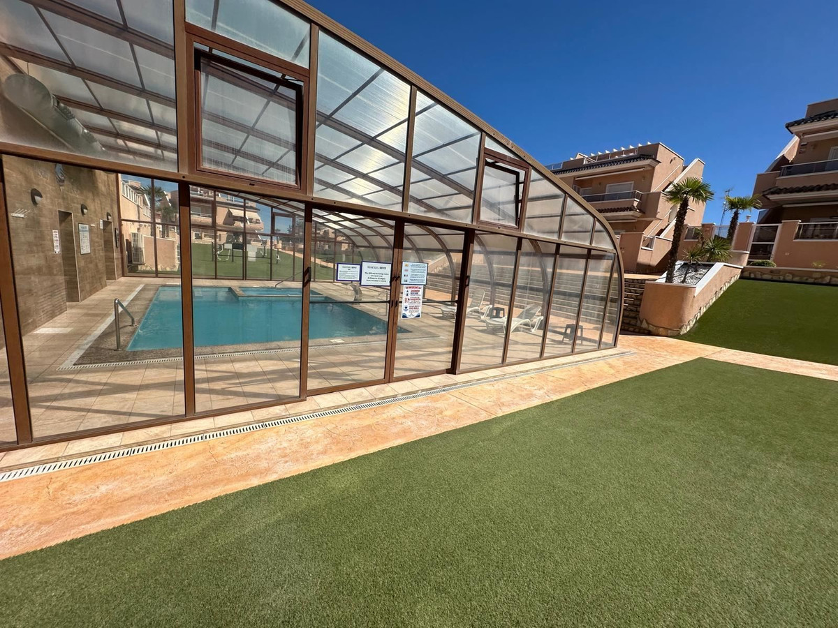 Appartement te koop in Punta Prima | 2 slaapkamers H5497039