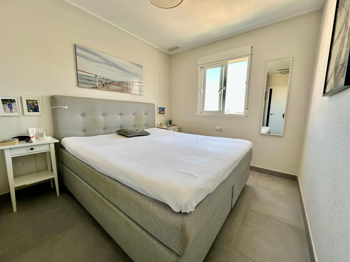 Appartement te koop in Punta Prima | 2 slaapkamers H5497039