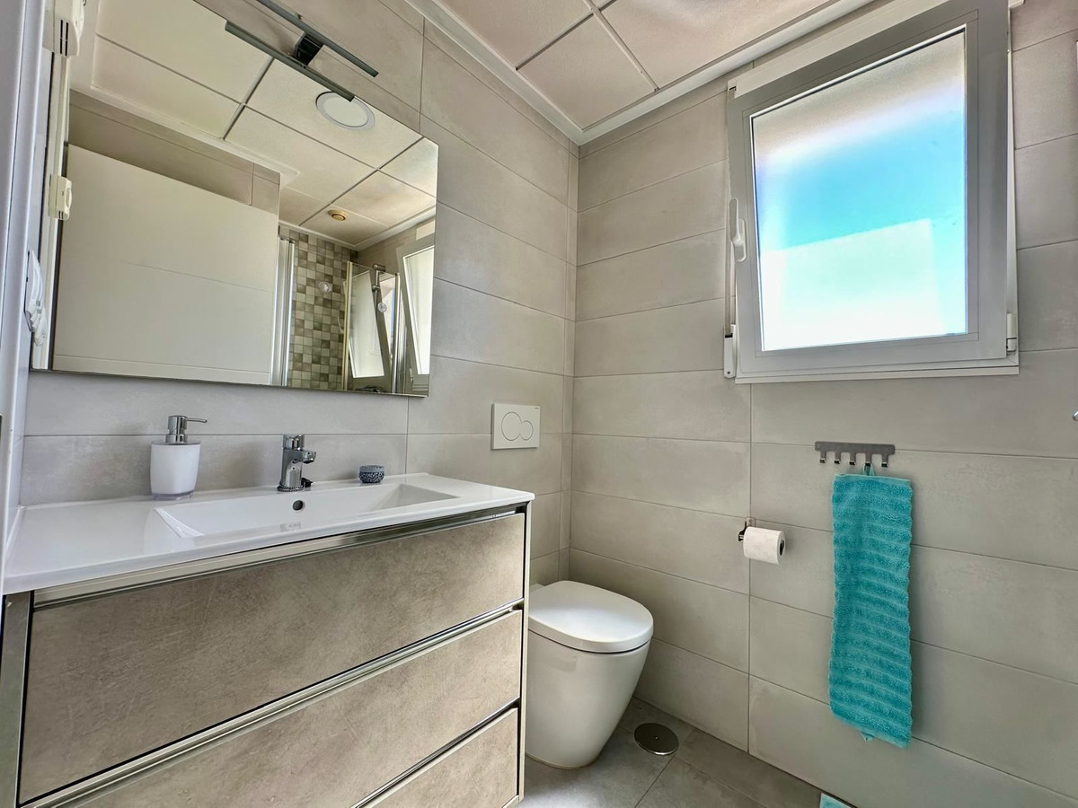 Appartement te koop in Punta Prima | 2 slaapkamers H5497039