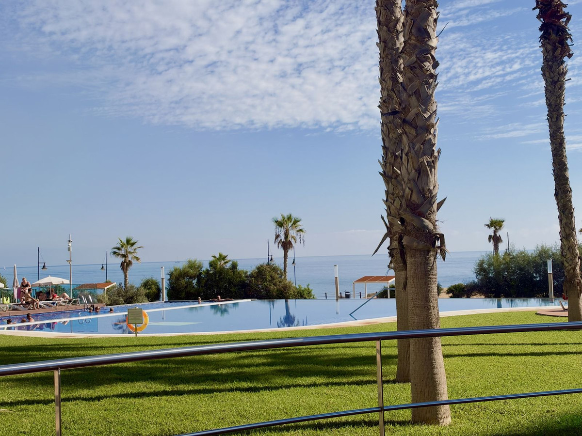 Appartement te koop in Punta Prima | 2 slaapkamers H5514664