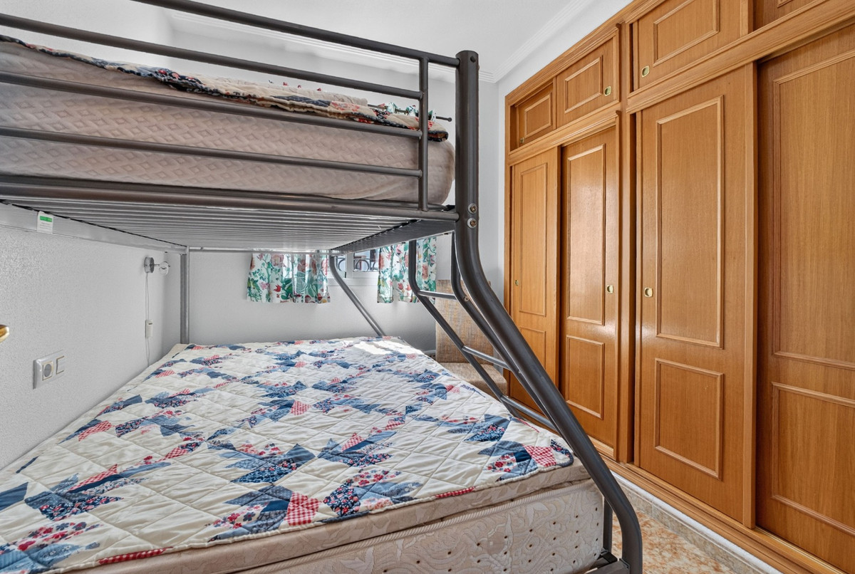 Appartement te koop in Punta Prima | 2 slaapkamers H5514835