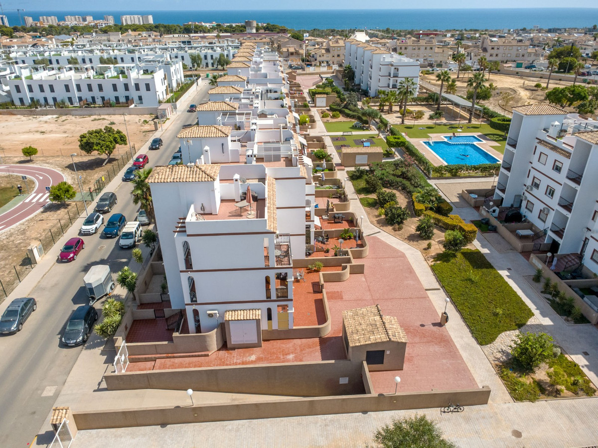 Appartement te koop in Punta Prima | 2 slaapkamers H5514835