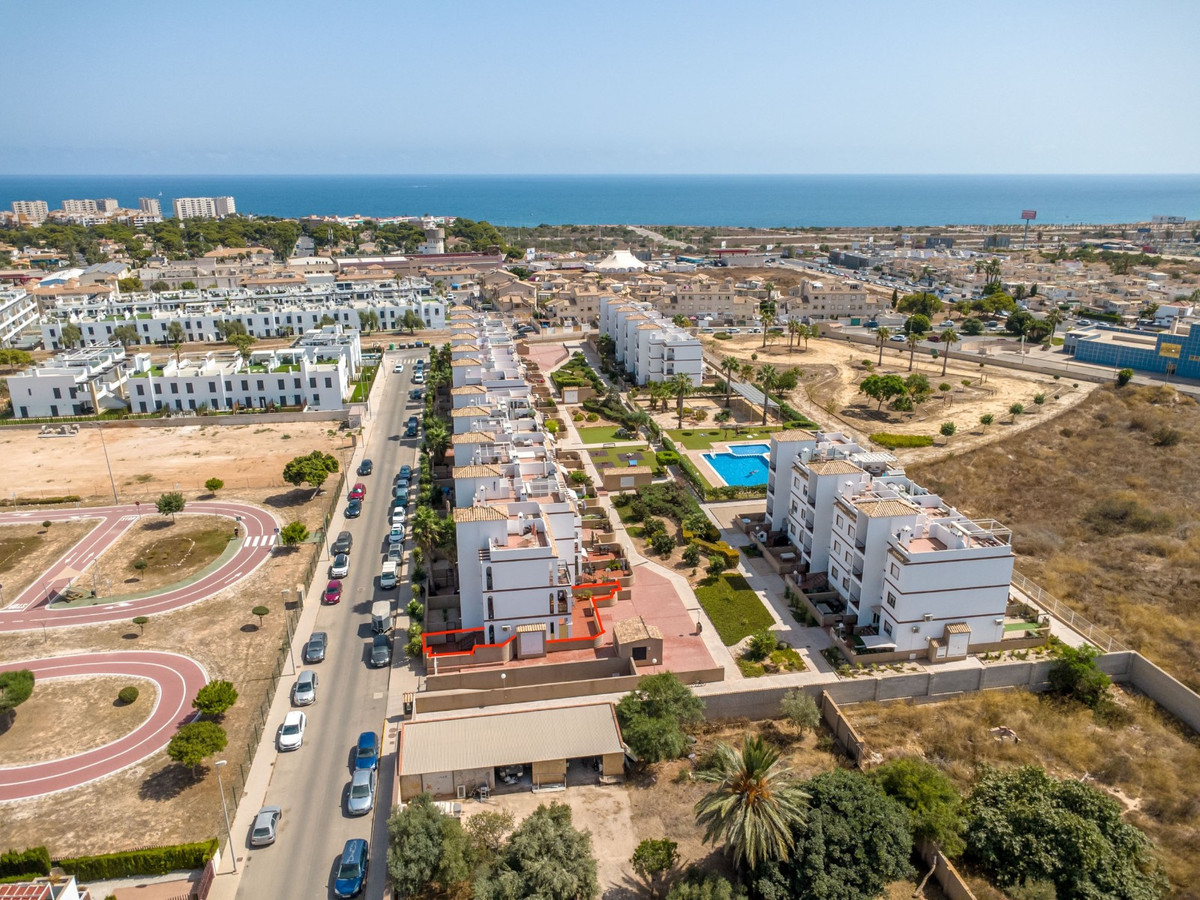 Appartement te koop in Punta Prima | 2 slaapkamers H5514835