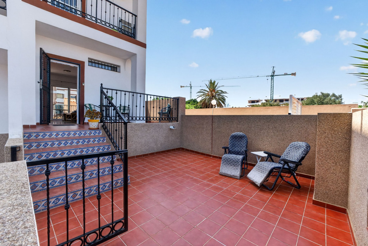 Appartement te koop in Punta Prima | 2 slaapkamers H5514835