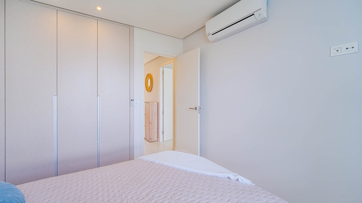 Appartement te koop in Punta Prima | 2 slaapkamers H5514838