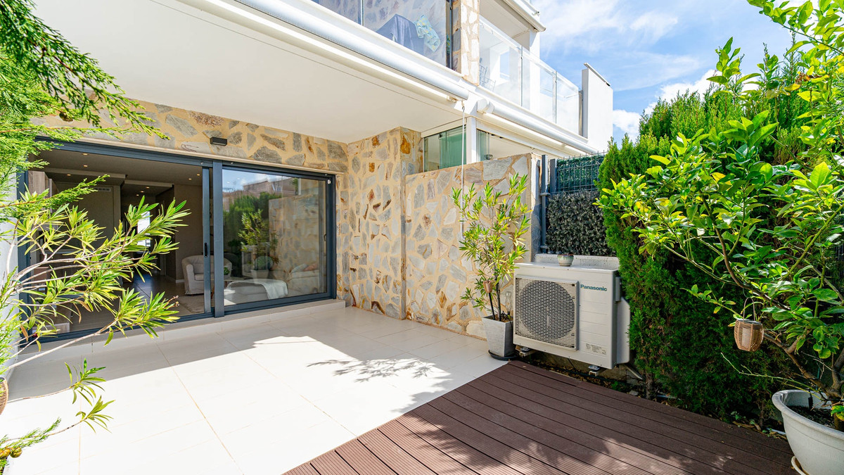 Appartement te koop in Punta Prima | 2 slaapkamers H5514838