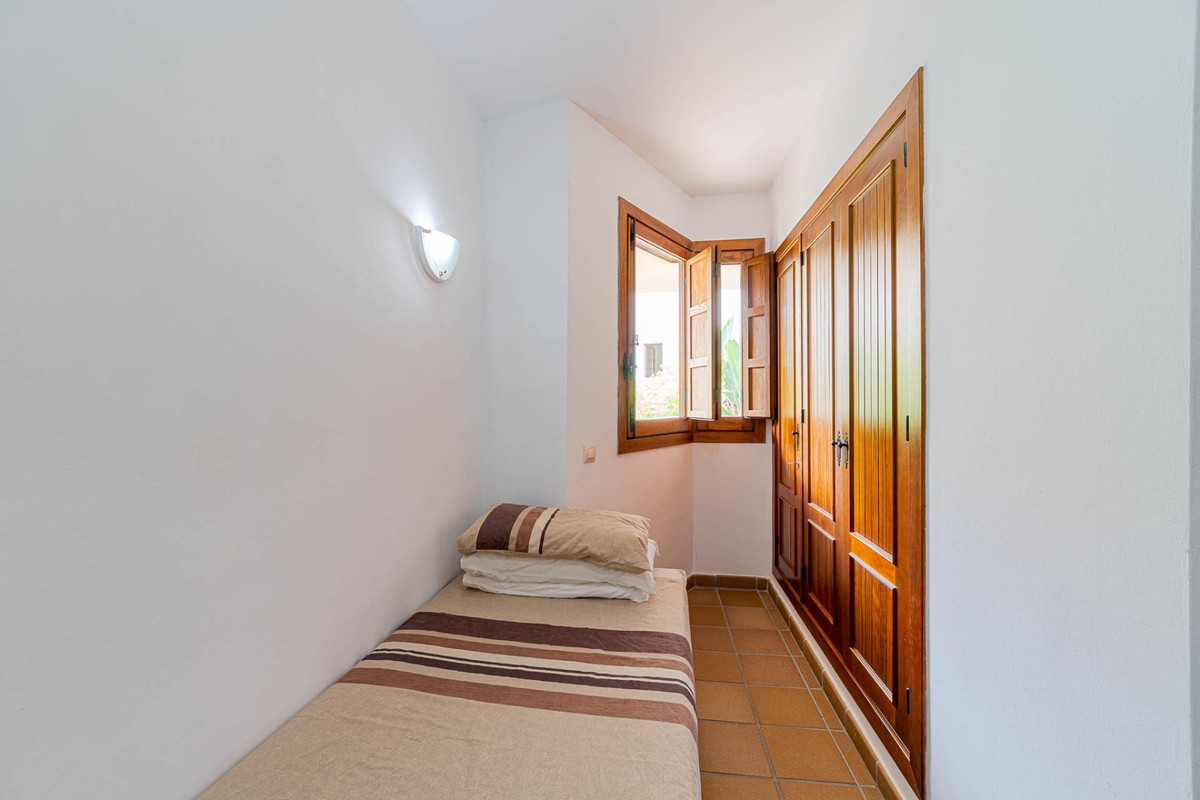 Property main view 33