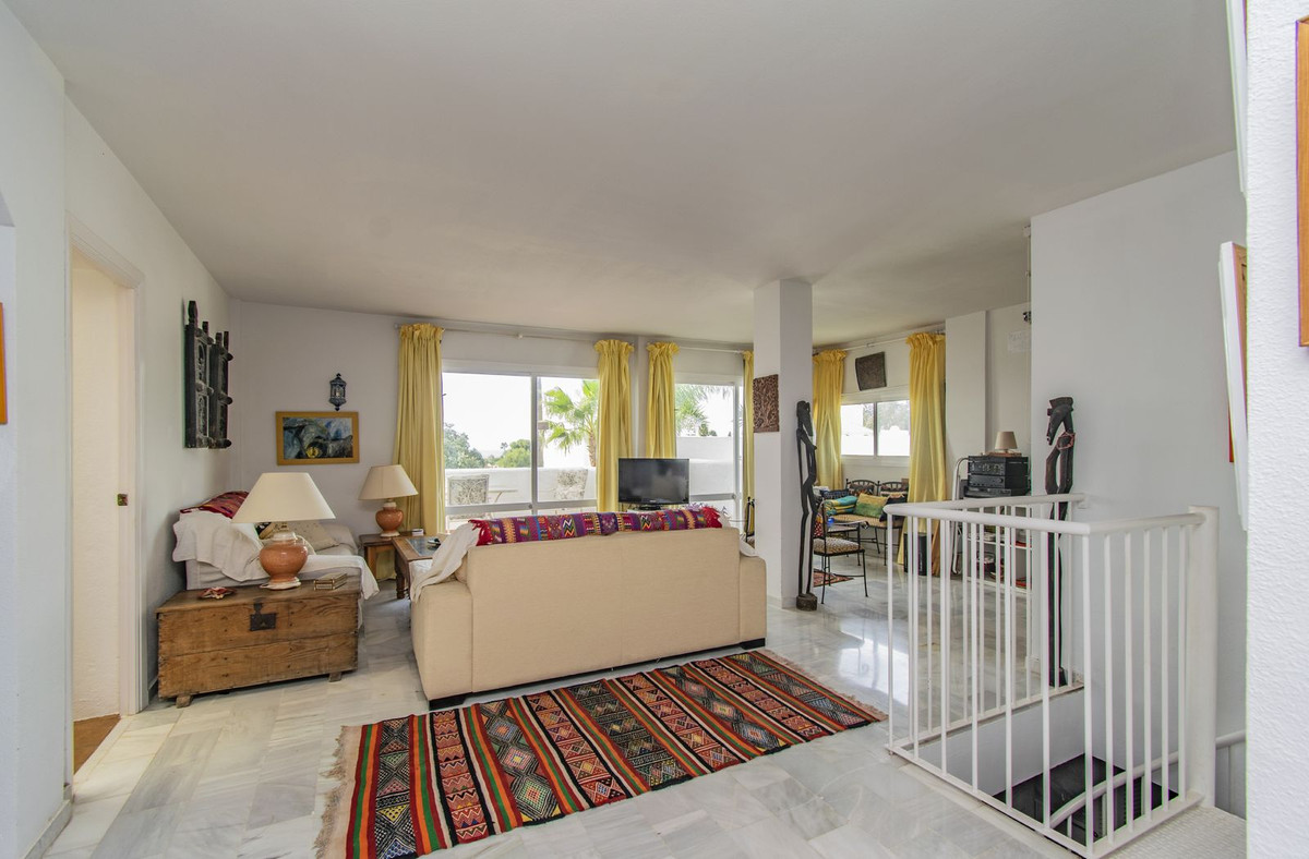 Tussenverdieping Appartement in Reserva de Marbella-7