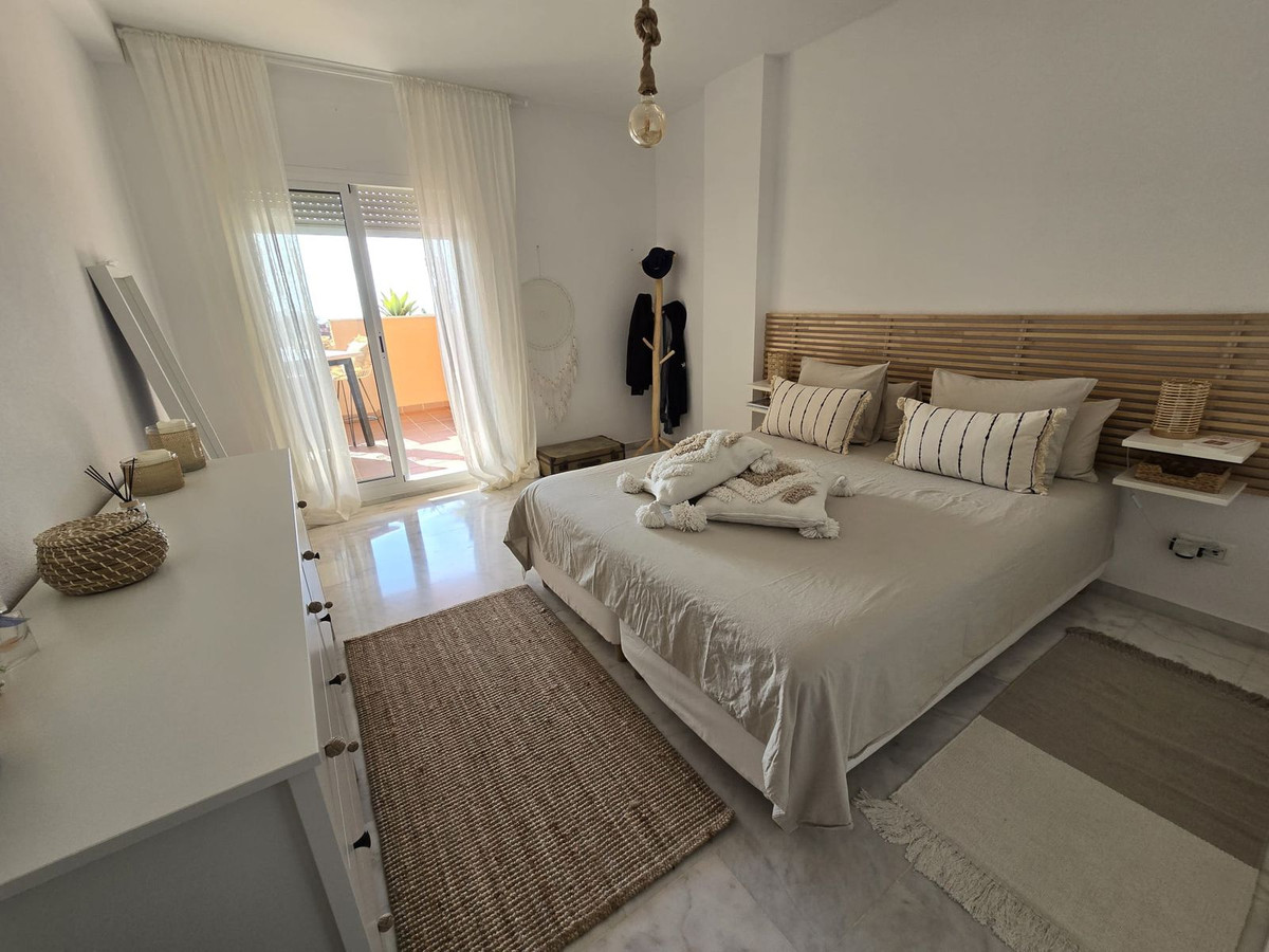 Tussenverdieping Appartement in Reserva de Marbella-23