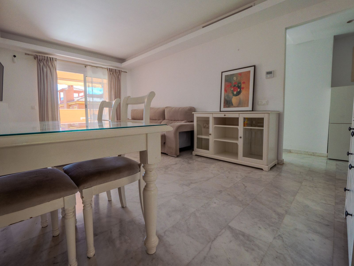 Tussenverdieping Appartement in Reserva de Marbella-17