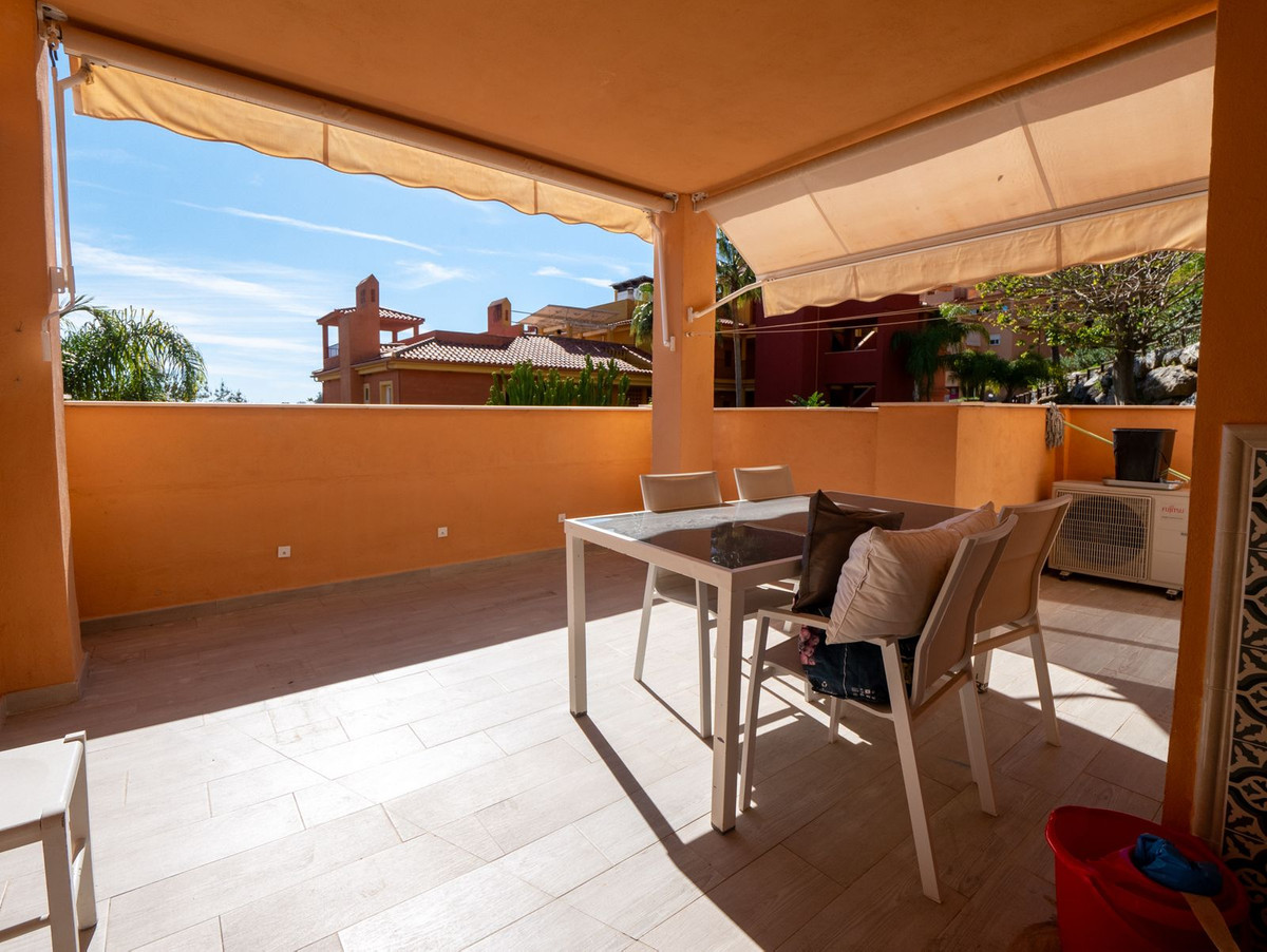 Tussenverdieping Appartement in Reserva de Marbella-35