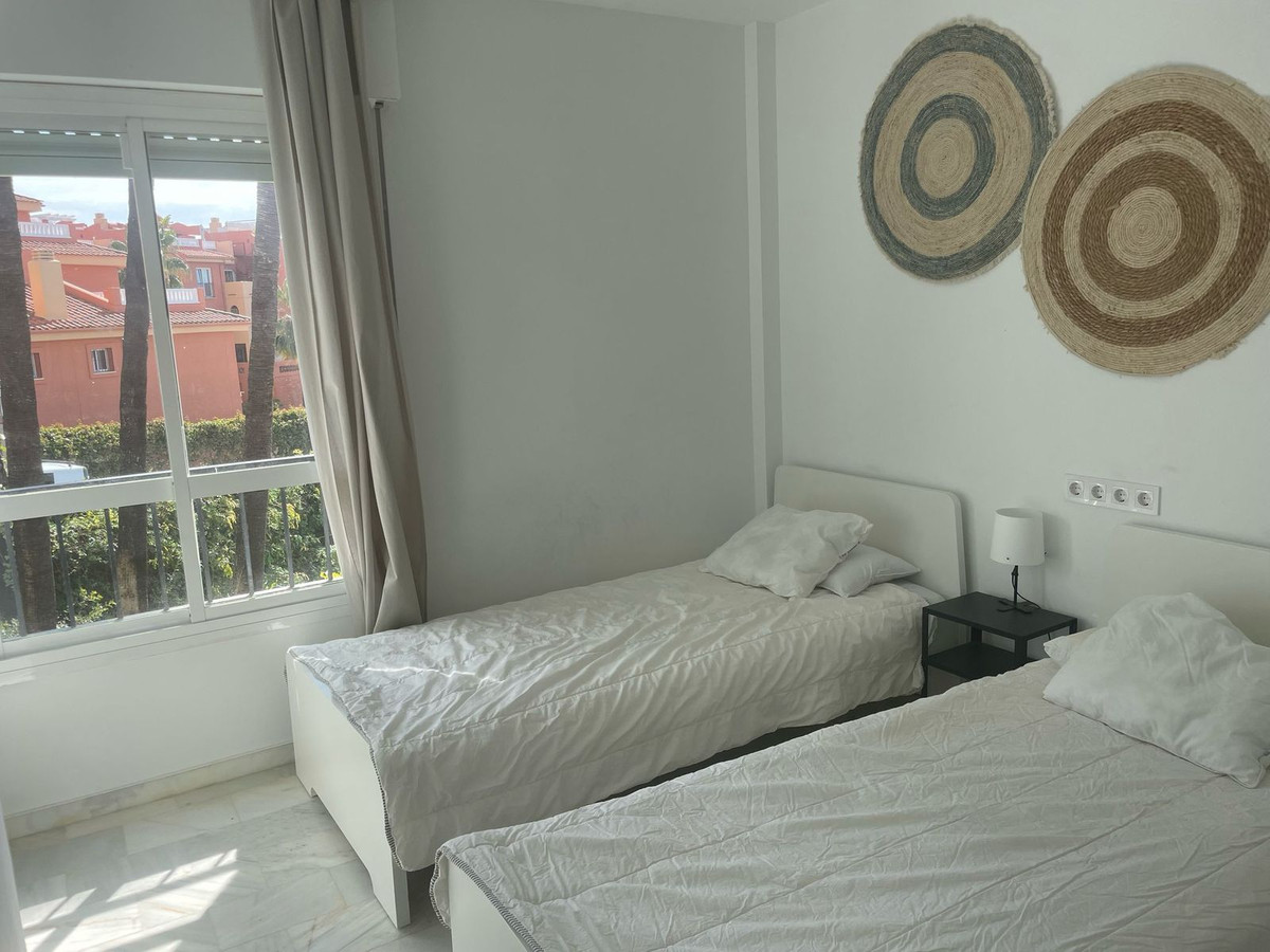 Tussenverdieping Appartement in Reserva de Marbella-19