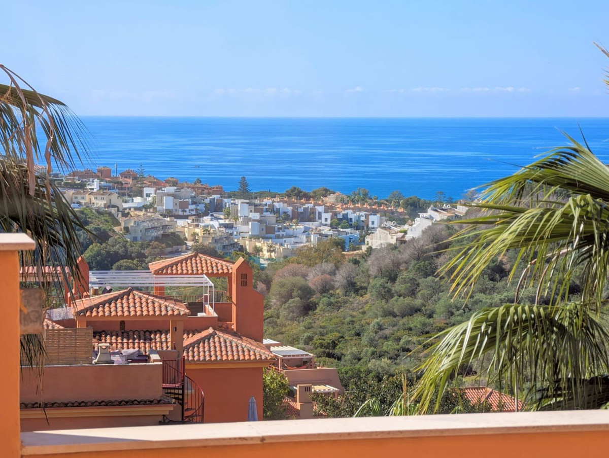 Penthouse in Reserva de Marbella-12