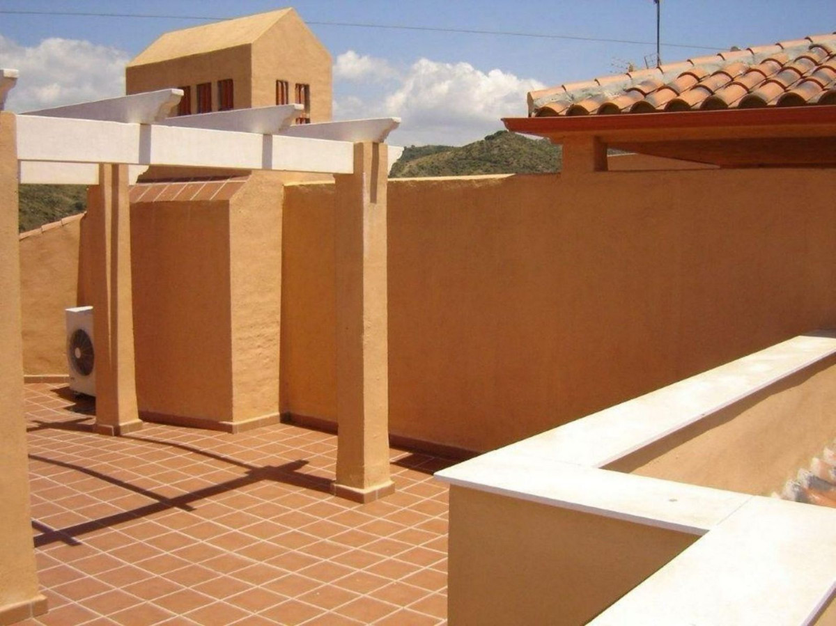 Penthouse in Reserva de Marbella-16