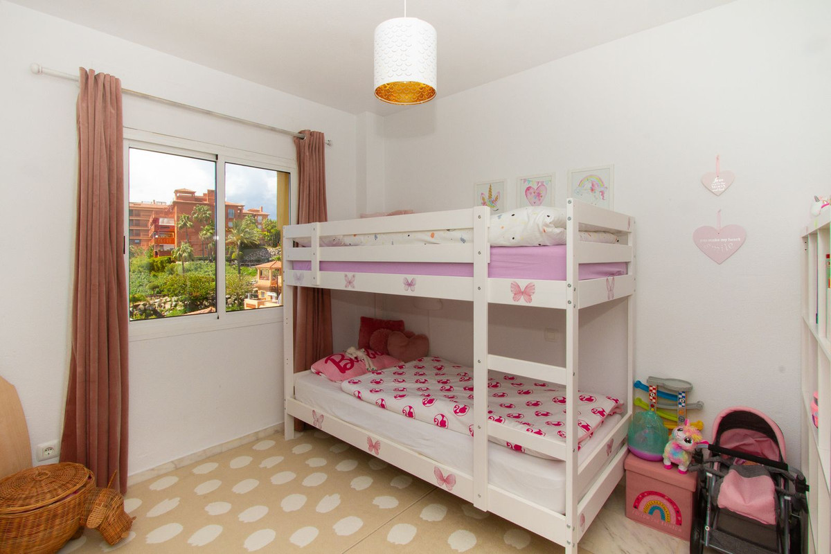 Penthouse in Reserva de Marbella-15