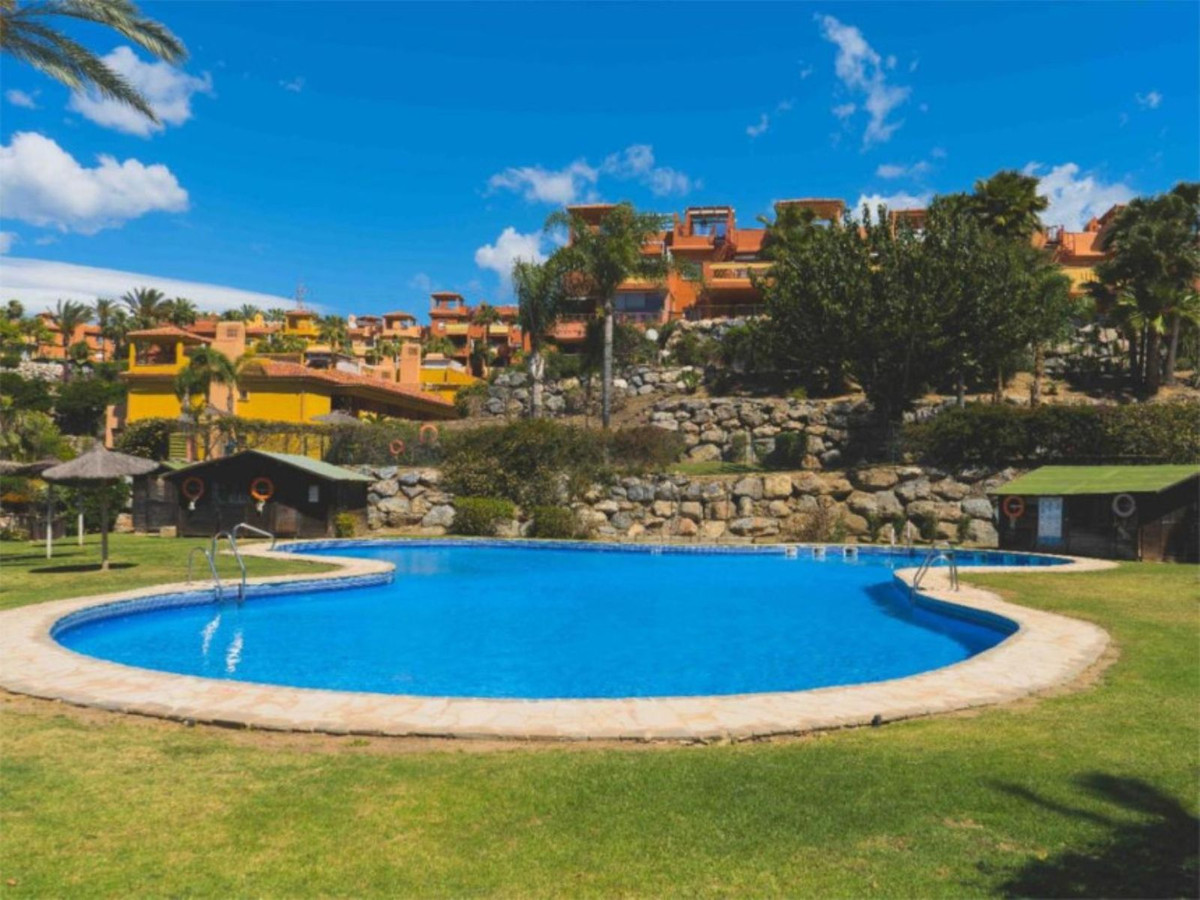 Appartement te koop in Reserva de Marbella | 2 slaapkamers H5005951
