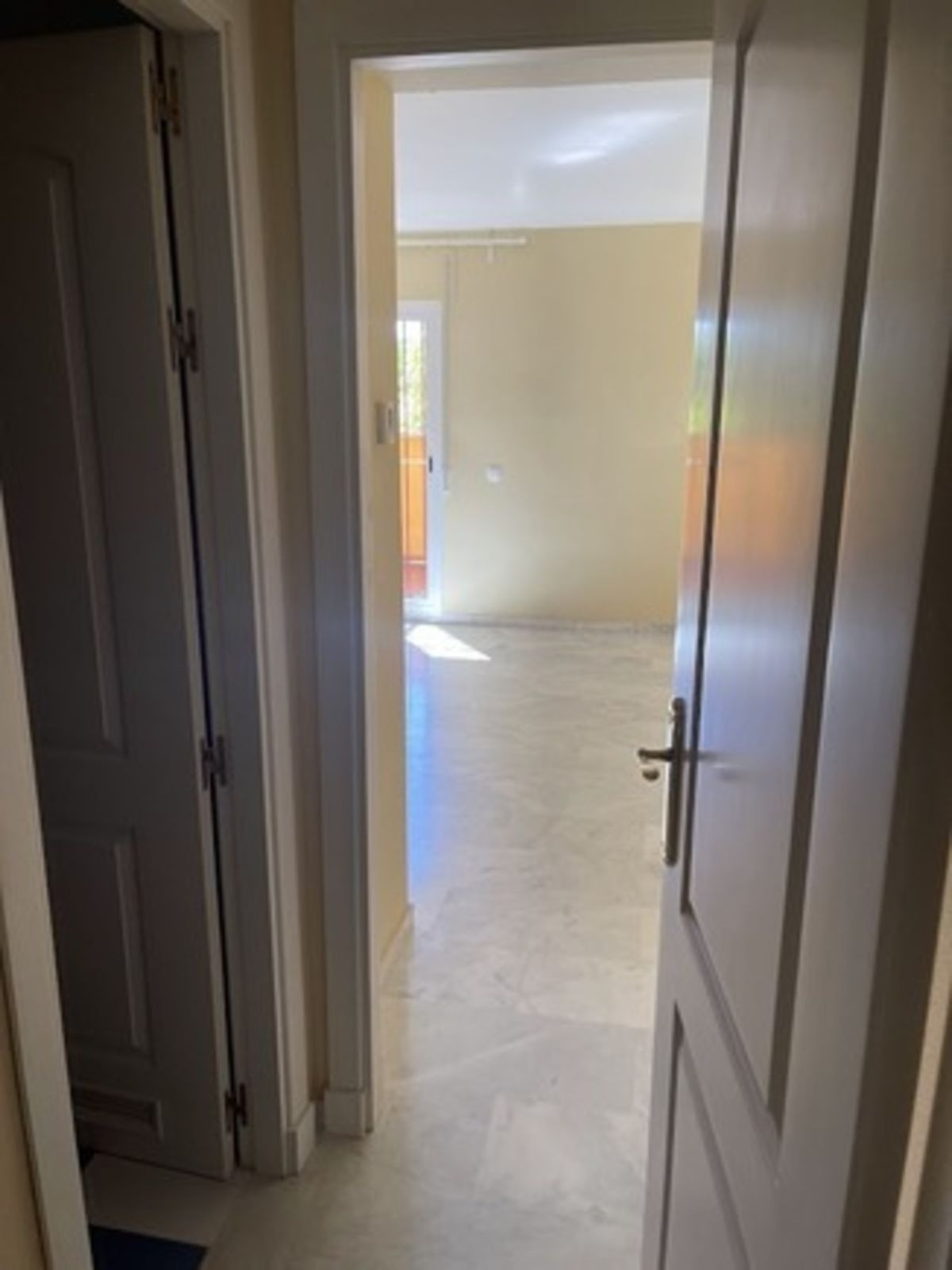 Tussenverdieping Appartement in Reserva de Marbella-9