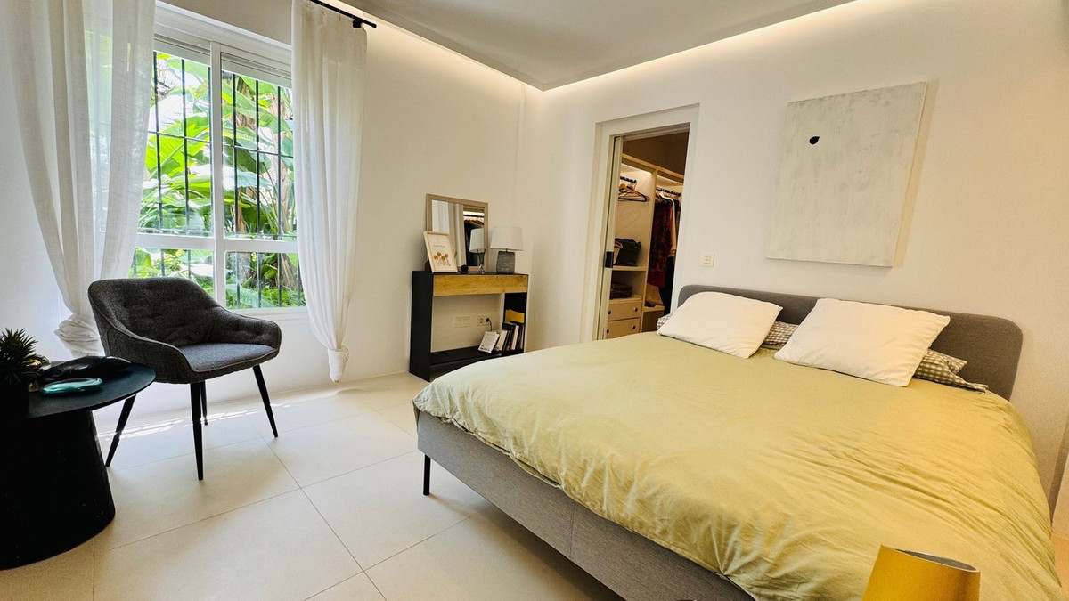 Appartement te koop in Reserva de Marbella | 2 slaapkamers H5035123