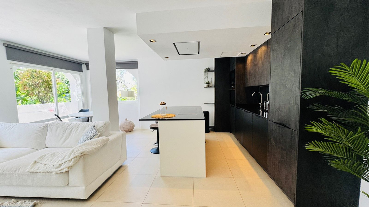 Appartement te koop in Reserva de Marbella | 2 slaapkamers H5035123