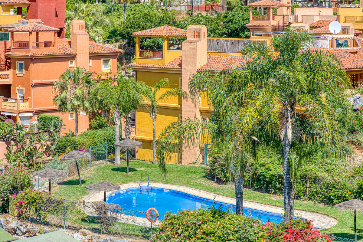 Appartement te koop in Reserva de Marbella | 2 slaapkamers H5055118