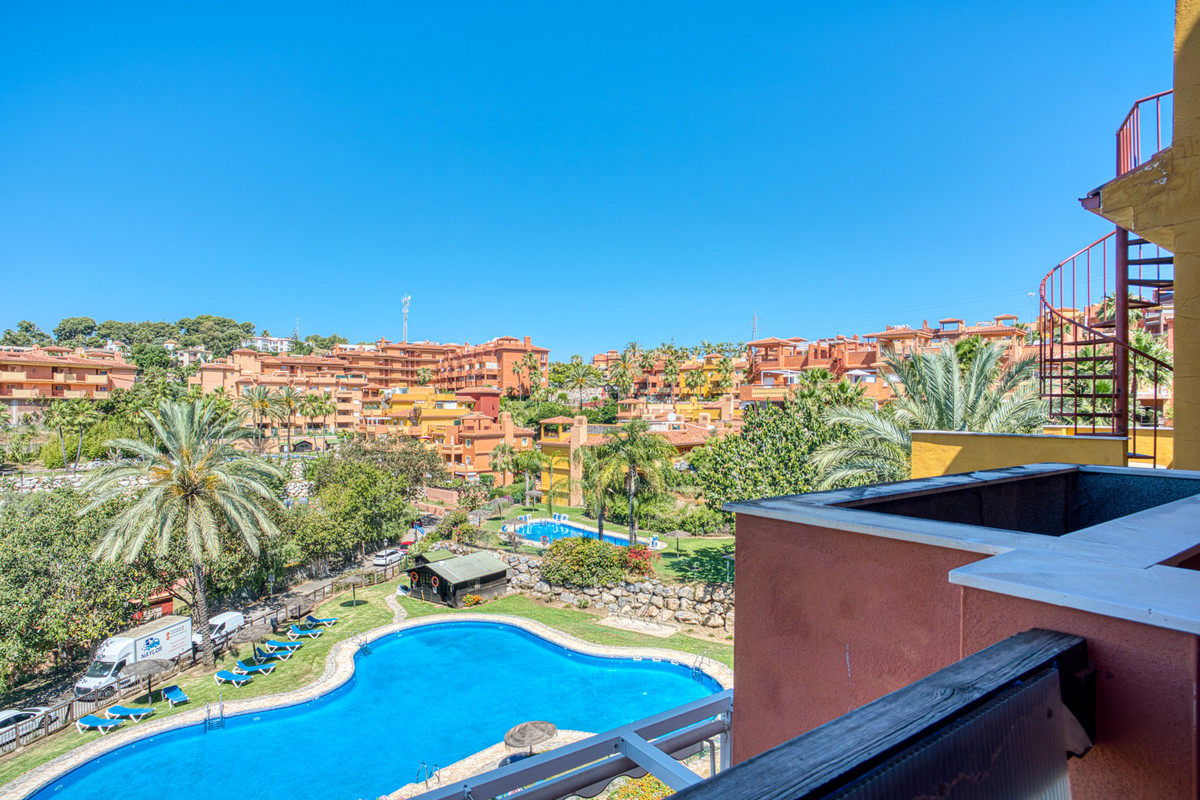 Appartement te koop in Reserva de Marbella | 2 slaapkamers H5055118