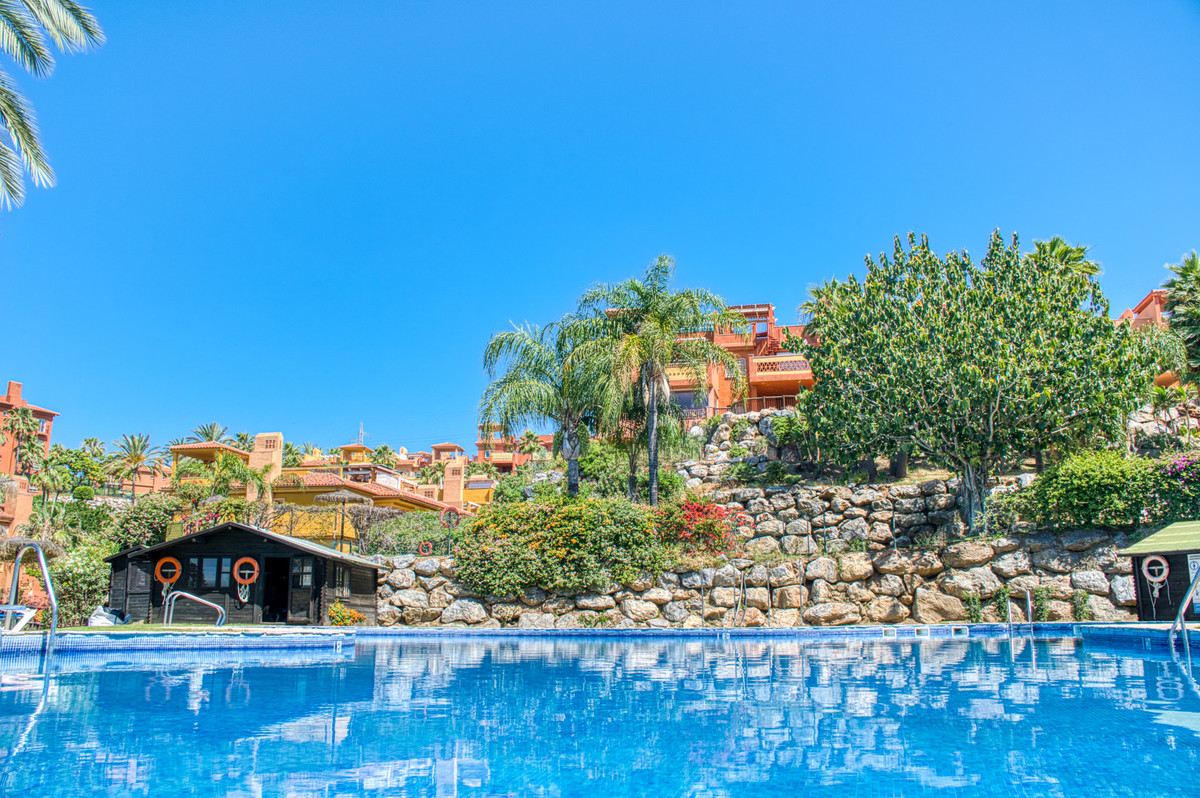 Appartement te koop in Reserva de Marbella | 2 slaapkamers H5055118