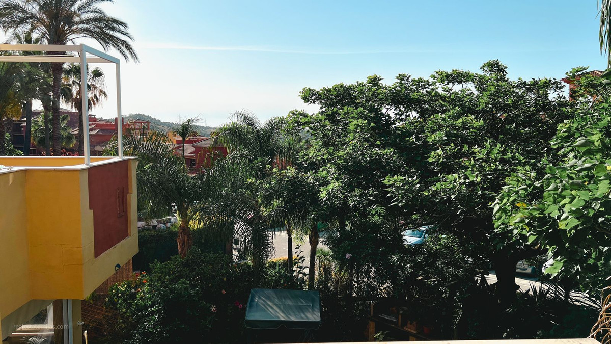 Appartement te koop in Reserva de Marbella | 2 slaapkamers H5061484
