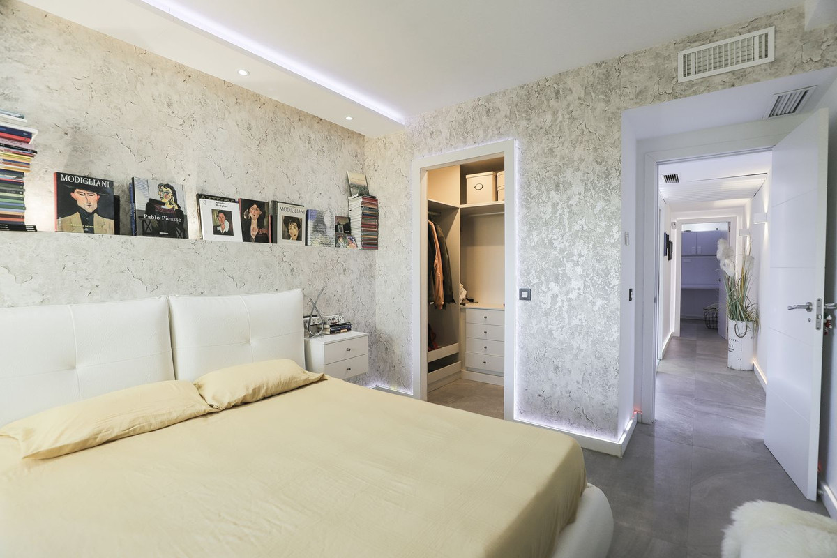 Appartement te koop in Reserva de Marbella | 2 slaapkamers H5084107