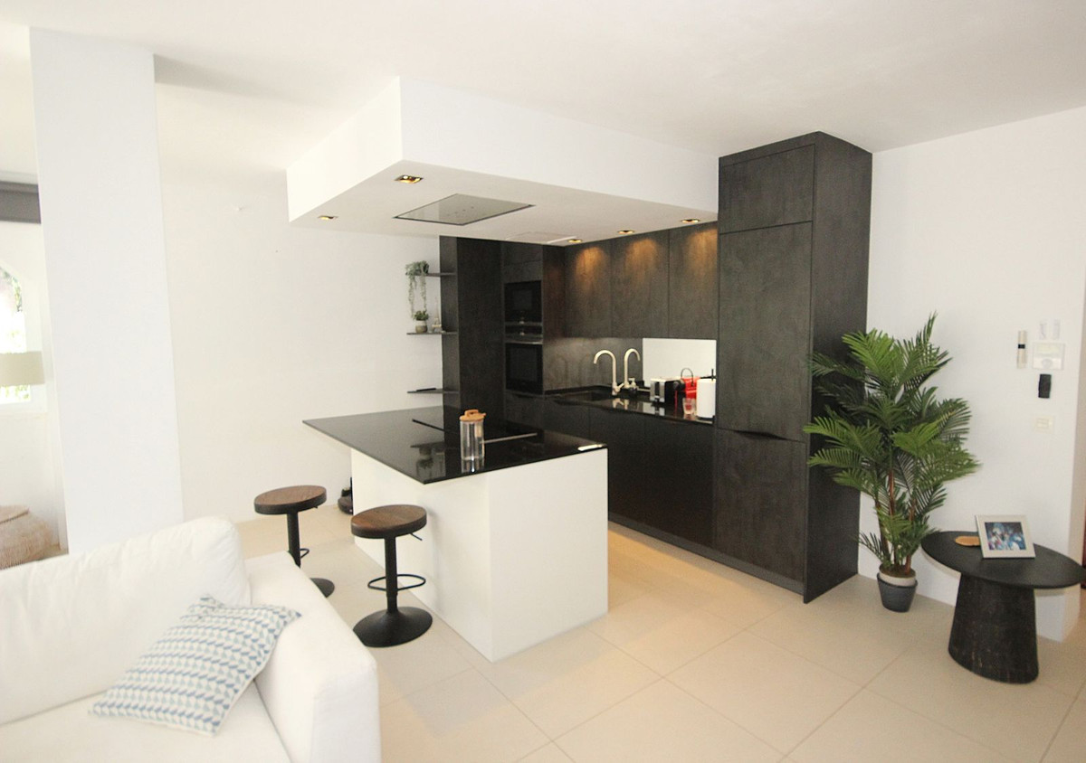 Appartement te koop in Reserva de Marbella | 2 slaapkamers H5105722