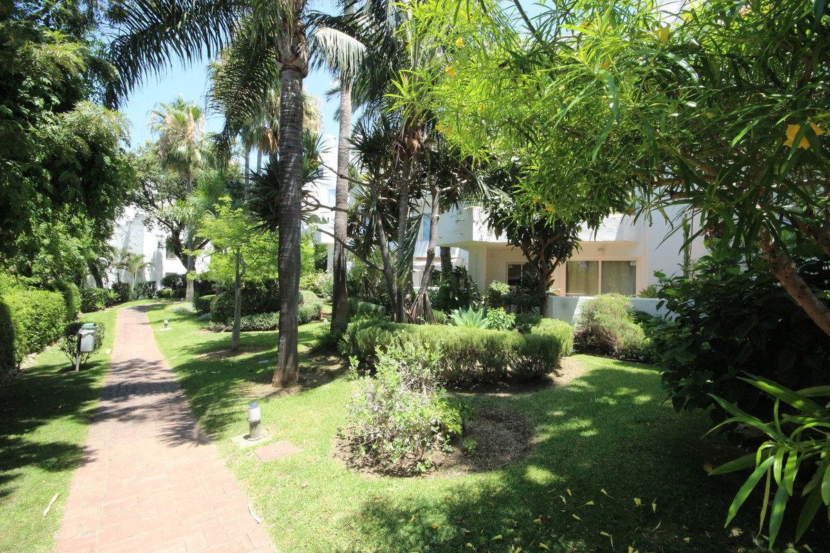 Appartement te koop in Reserva de Marbella | 2 slaapkamers H5105722