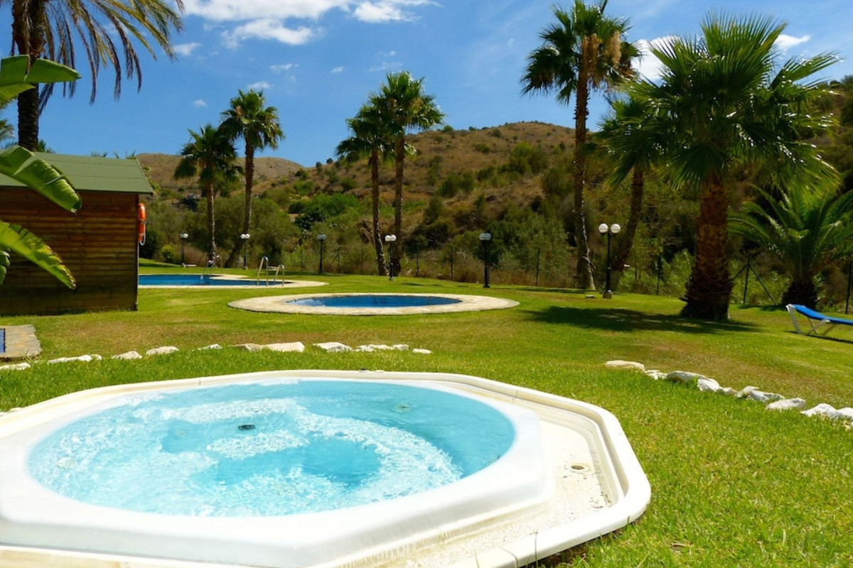 Appartement te koop in Reserva de Marbella | 2 slaapkamers H5105749