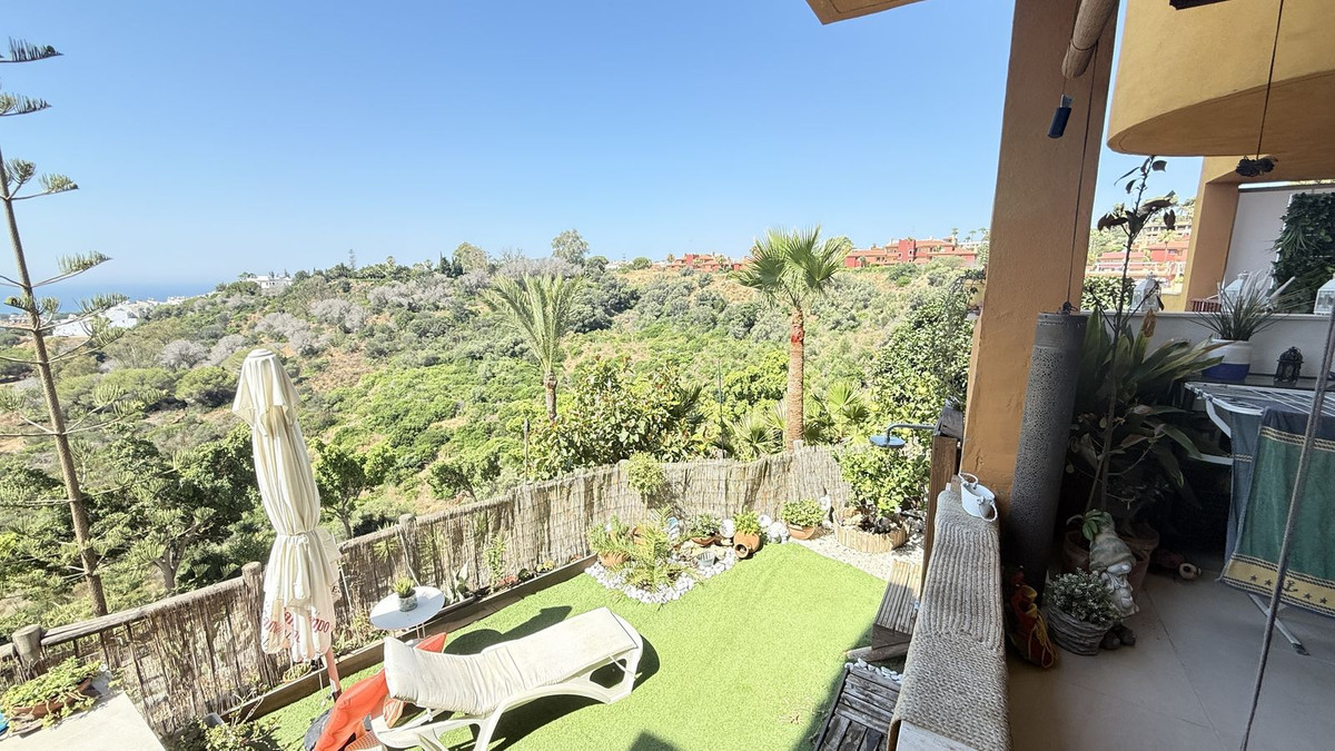 Appartement te koop in Reserva de Marbella | 2 slaapkamers H5109625