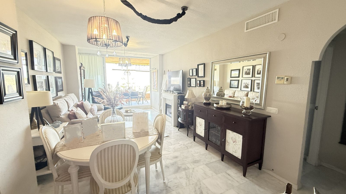 Appartement te koop in Reserva de Marbella | 2 slaapkamers H5109625