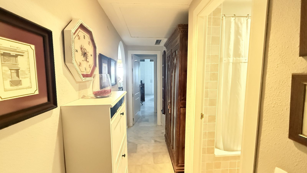 Appartement te koop in Reserva de Marbella | 2 slaapkamers H5109625