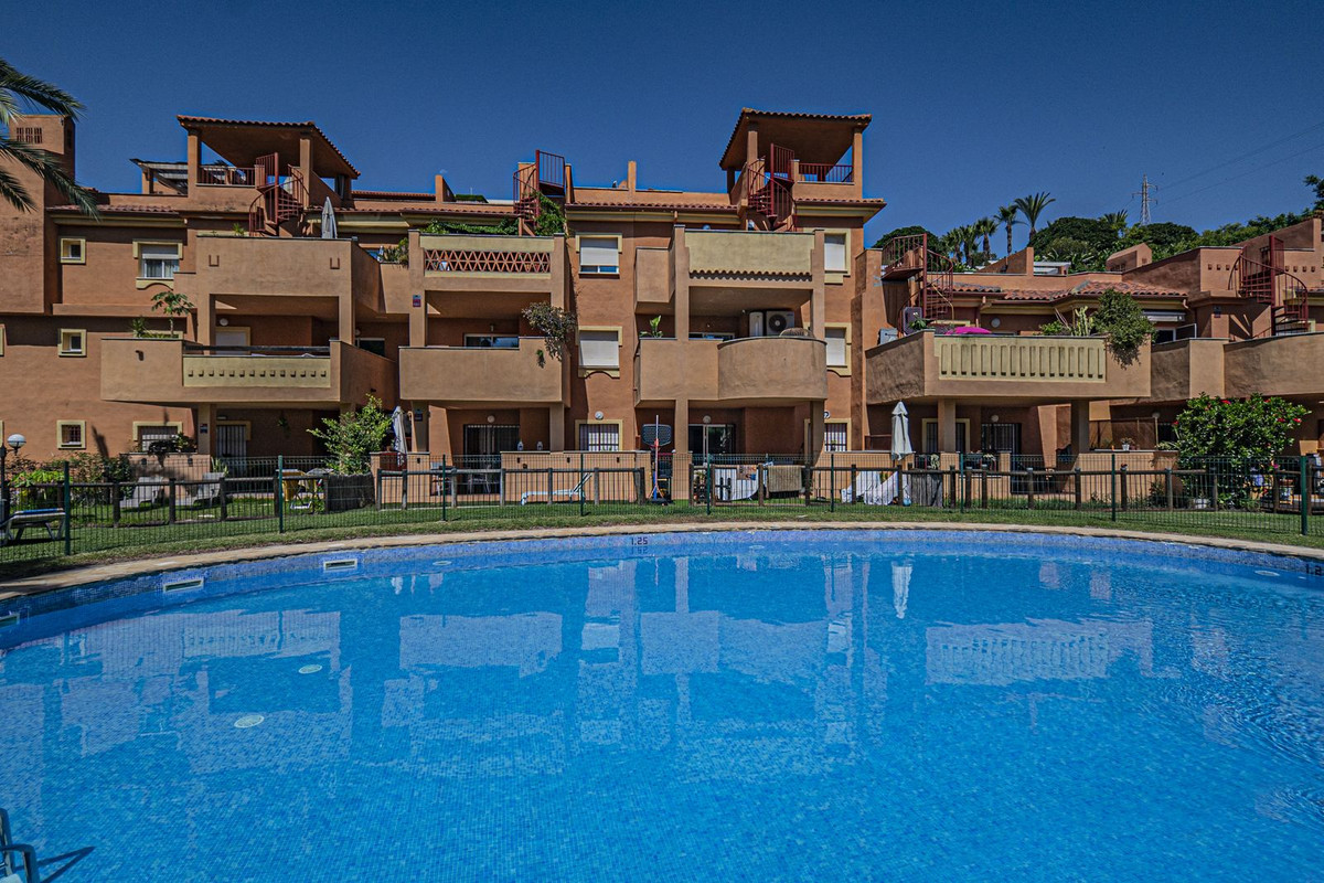 Appartement te koop in Reserva de Marbella | 2 slaapkamers H5114557