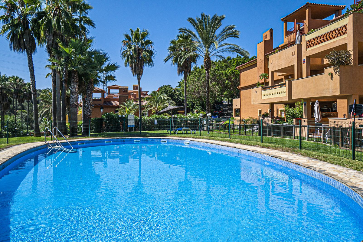 Appartement te koop in Reserva de Marbella | 2 slaapkamers H5114557