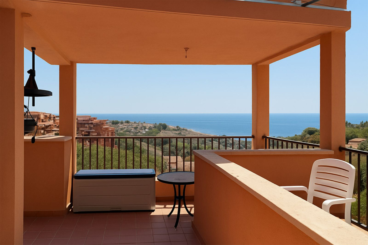 Appartement te koop in Reserva de Marbella | 2 slaapkamers H5135902